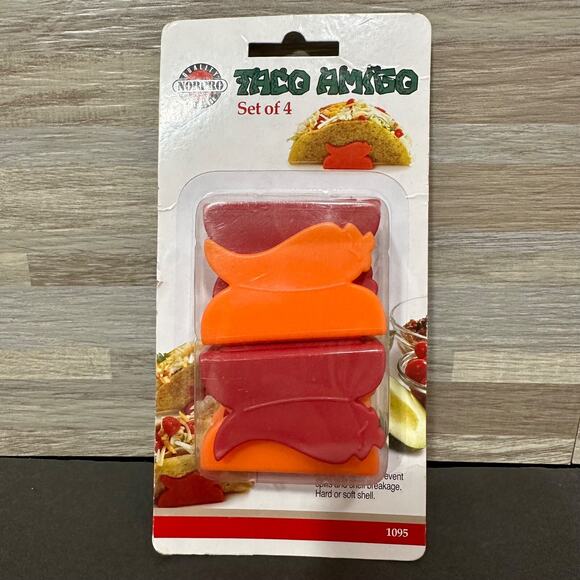 Norpro Taco Amigo Taco Holders Set of 4 Pepper Shaped Orange/Red New - Picture 1 of 4